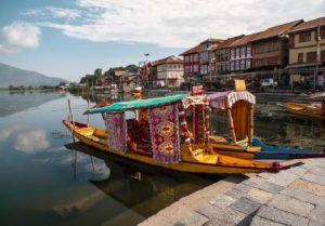 Jammu and Kashmir Tour package | Maa Pitambara Taxi Service